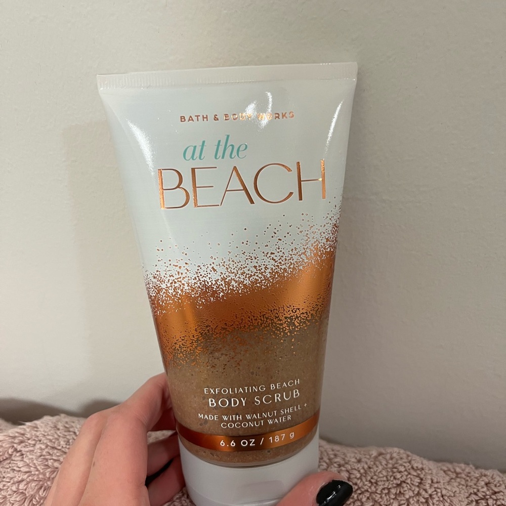 Bath & Body Works At The Beach Exfoliating Scrub NWT